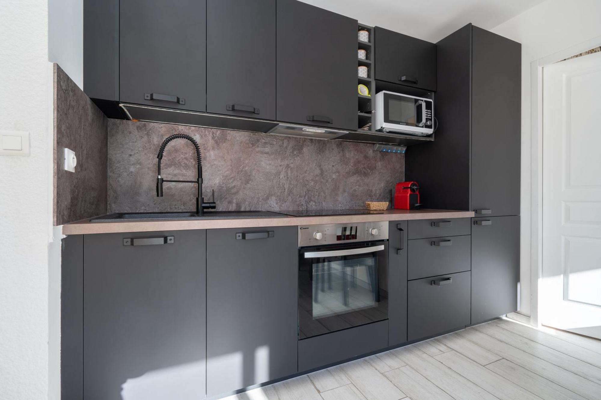 Sejournez les pieds dans l eau appartement classé 2 étoiles Agde Esterno foto